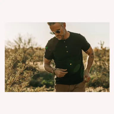 Taylor Stitch logo