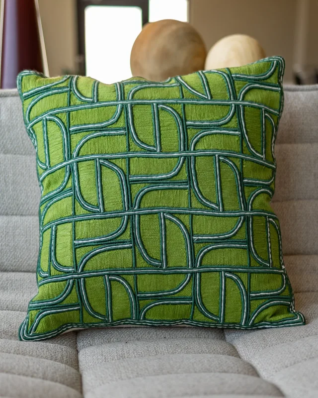 Daphne Organic Cotton Throw Pillow