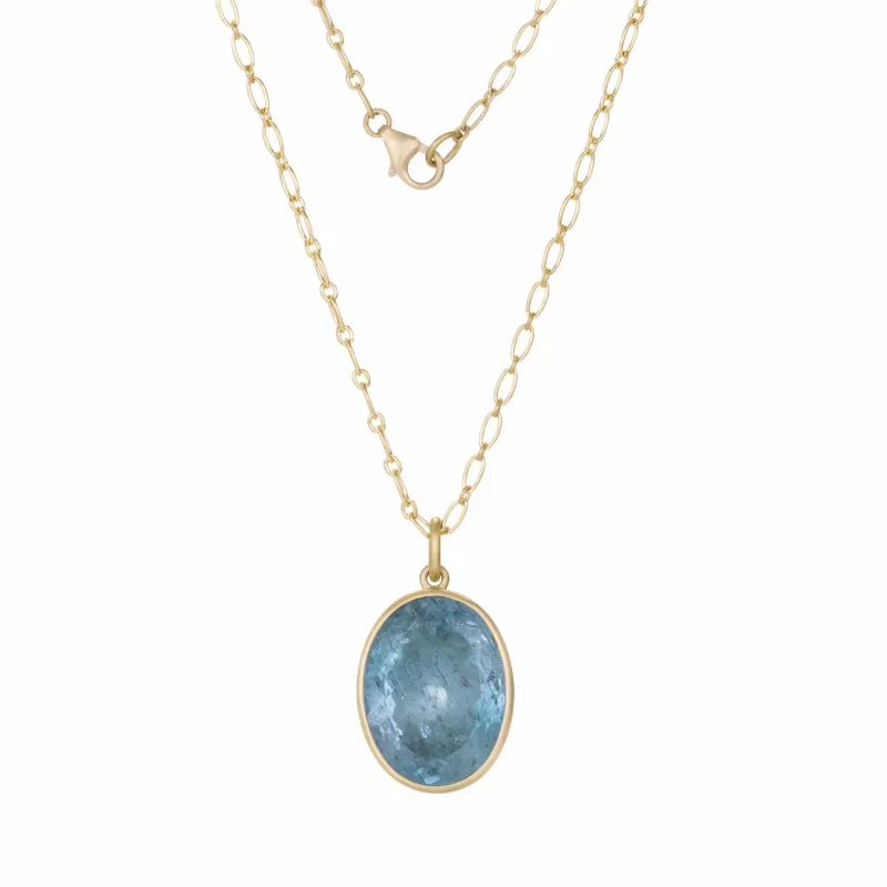 Oval Aquamarine Pendant Necklace